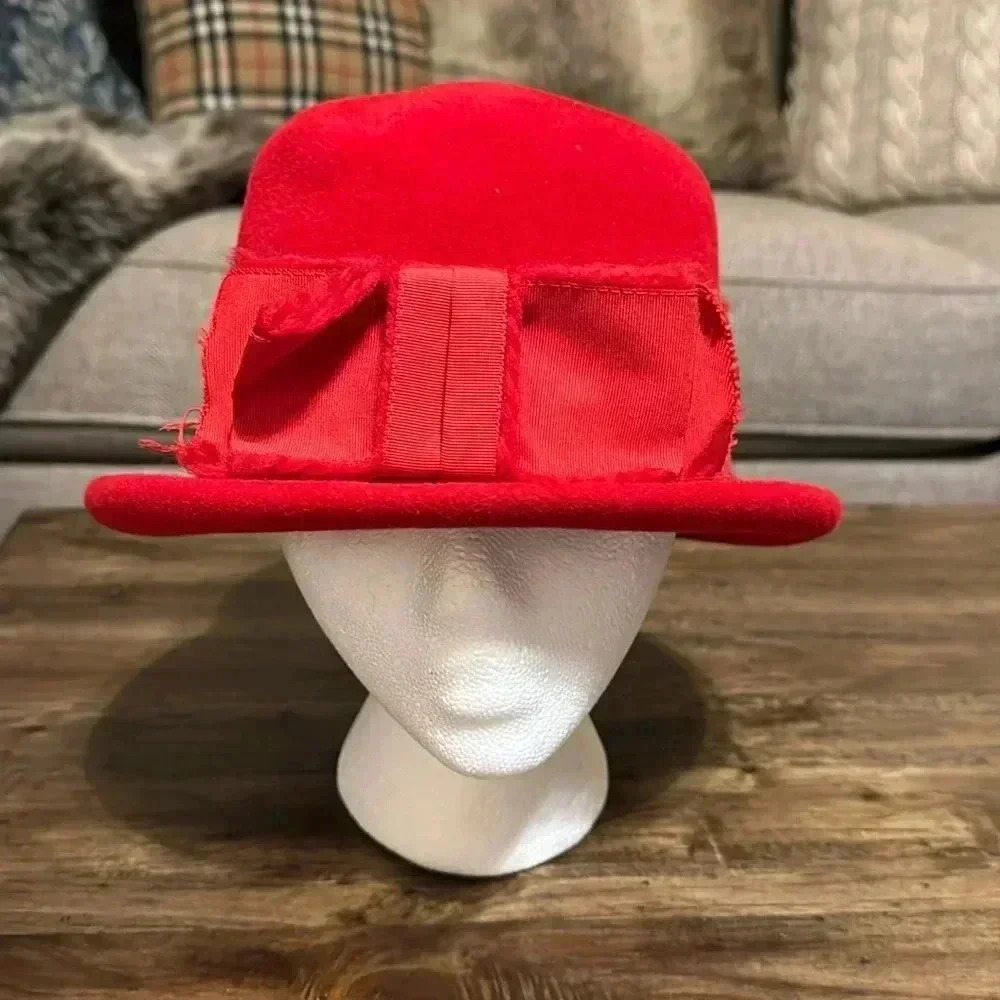 💥Originals by Lee Bury of Dallas Vintage Women’s Red Classic Wool Hat w/Ribbon